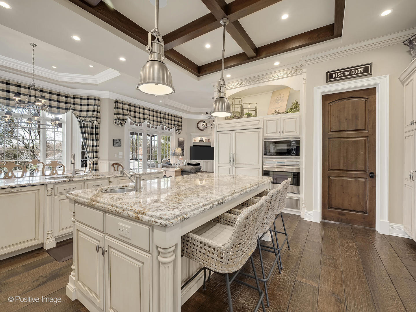 435 WOODLAND PARK Court