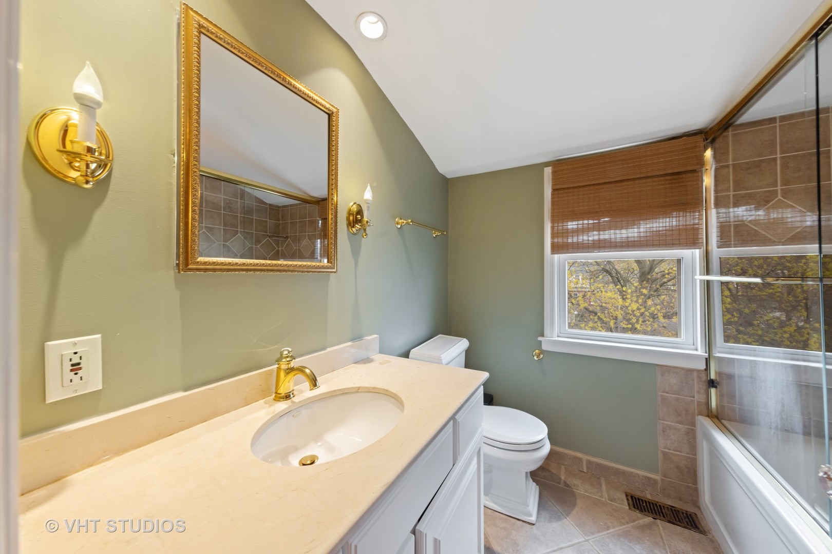 109 Hiawatha Drive