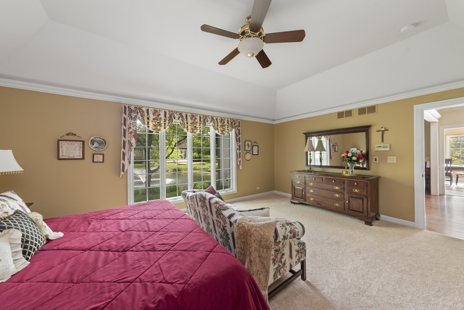 20 Lake Ridge Club Court