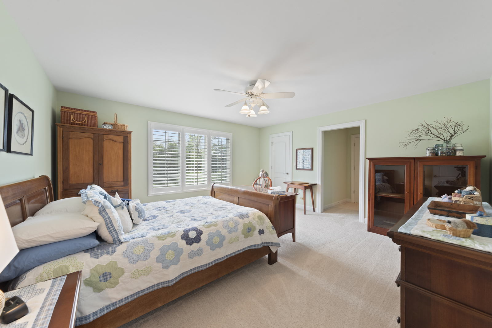 20 Lake Ridge Club Court