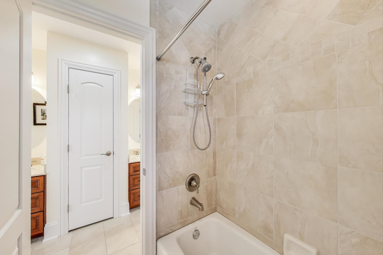 511 W 56TH Street