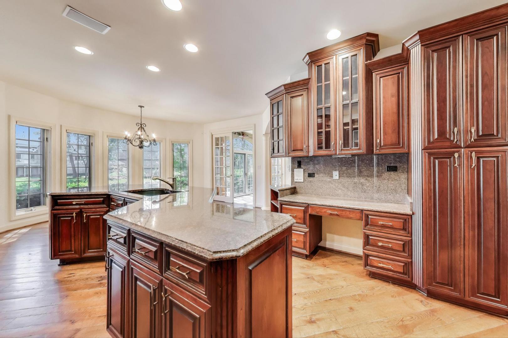 6256 Wildwood Lane
