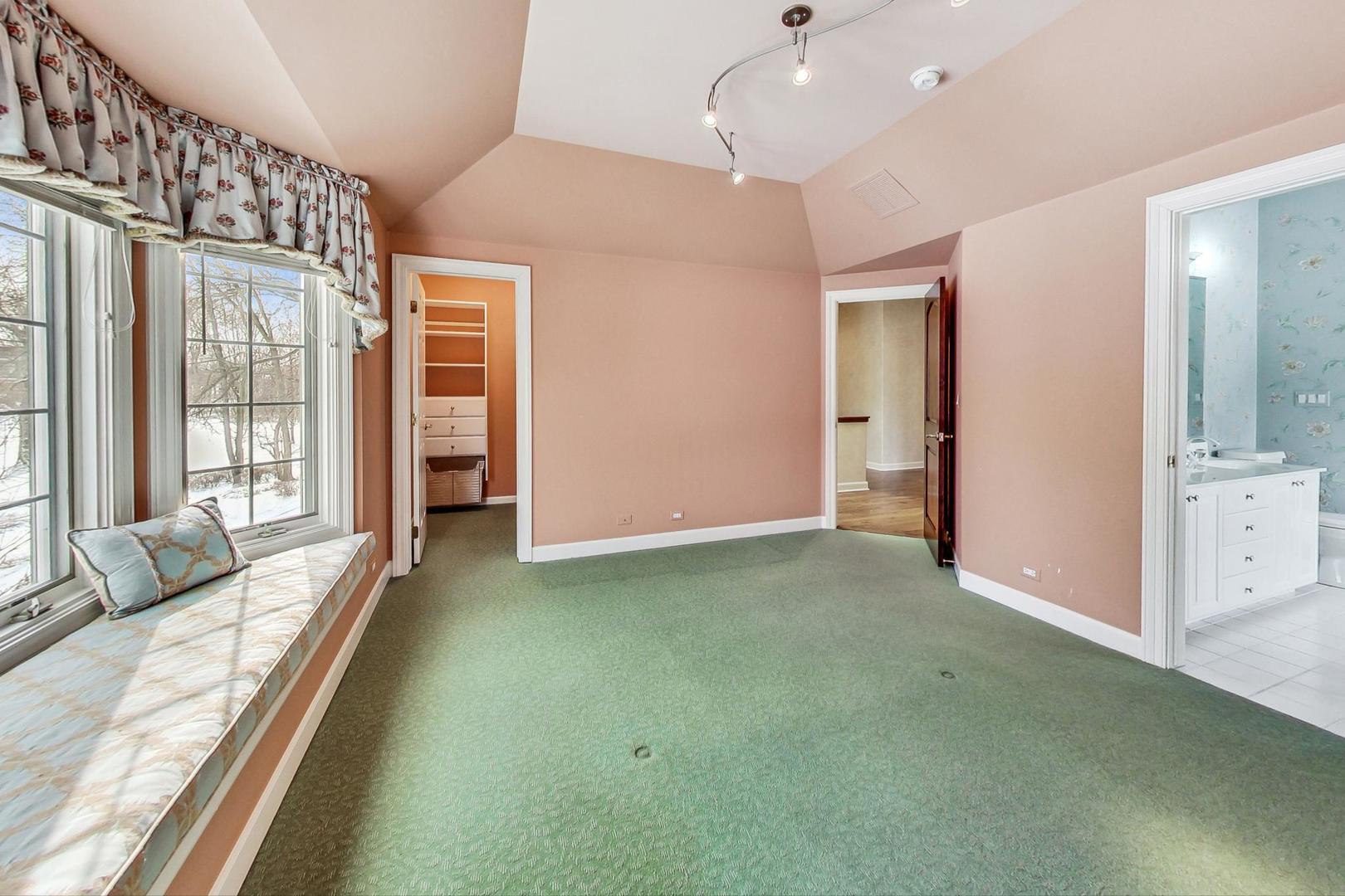 6256 Wildwood Lane
