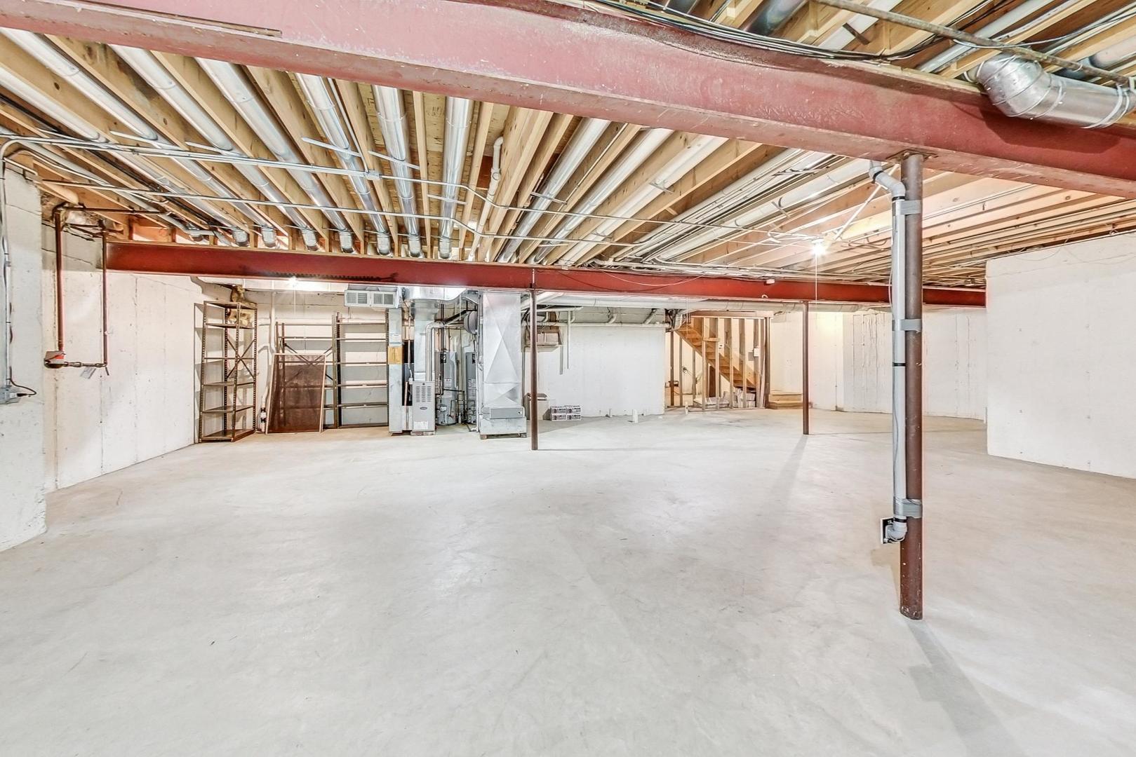 6256 Wildwood Lane