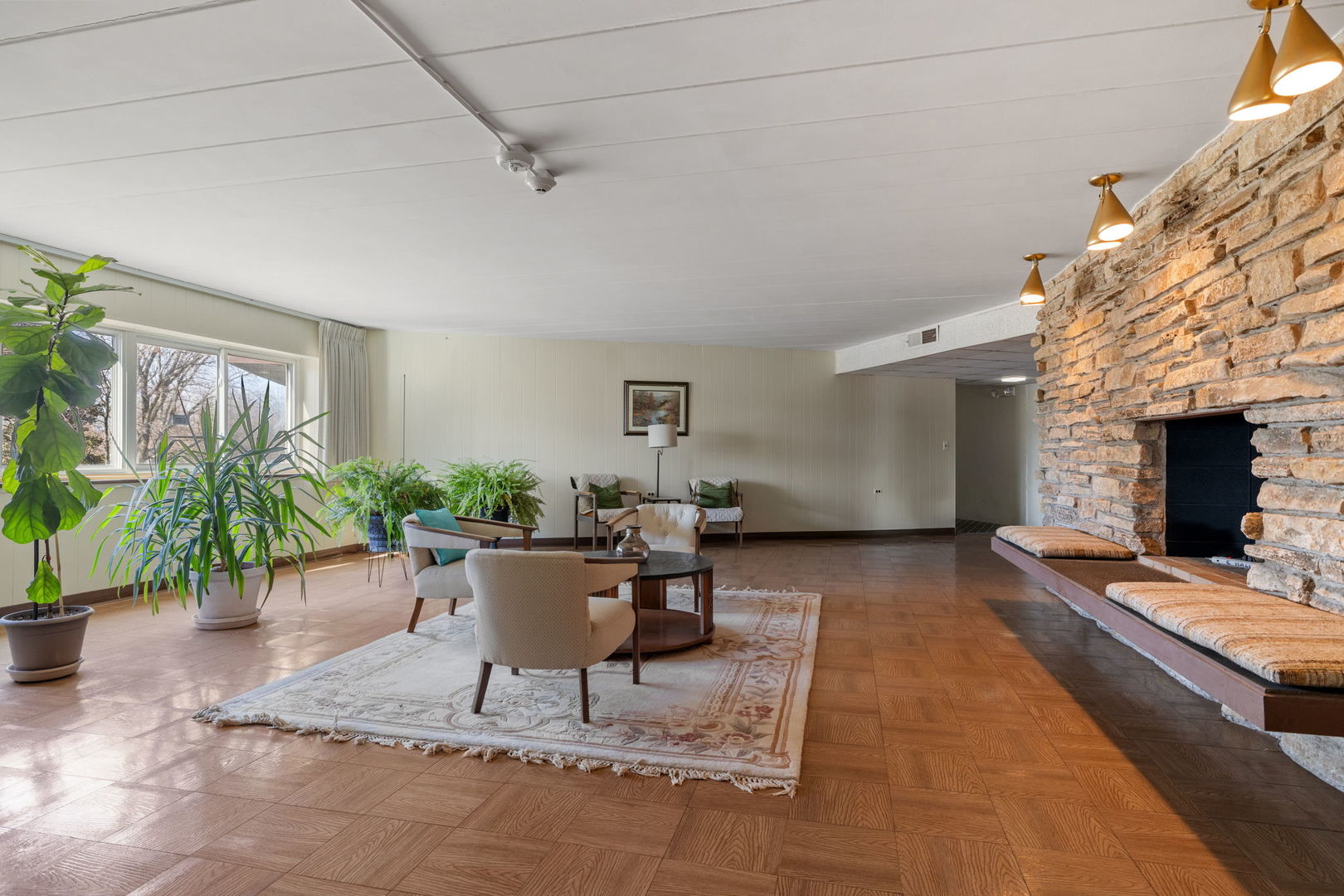 5540 Walnut Avenue Unit: 9A