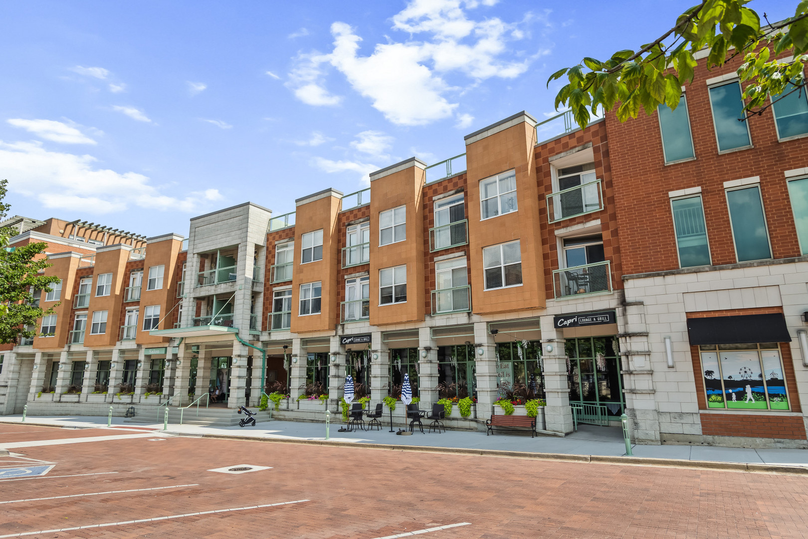 400 Village Circle Unit: 103