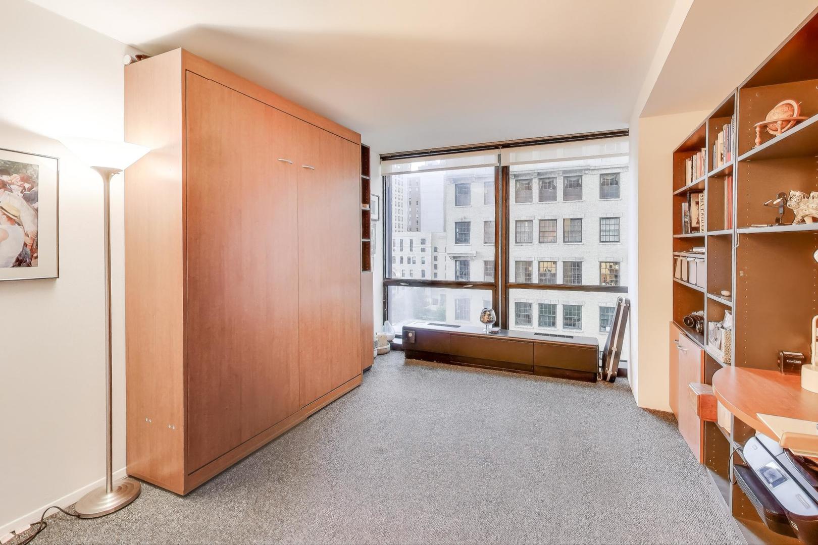 900 N LAKE SHORE Drive Unit: 802-4