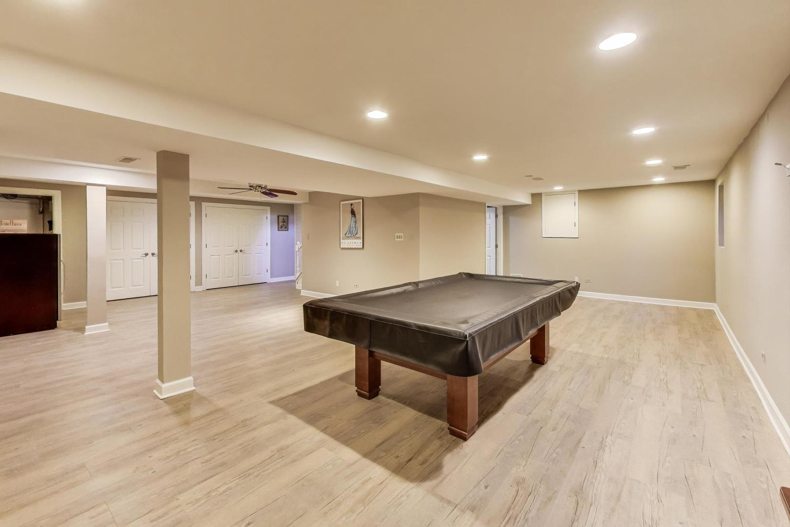 105 Burr Ridge Club Drive