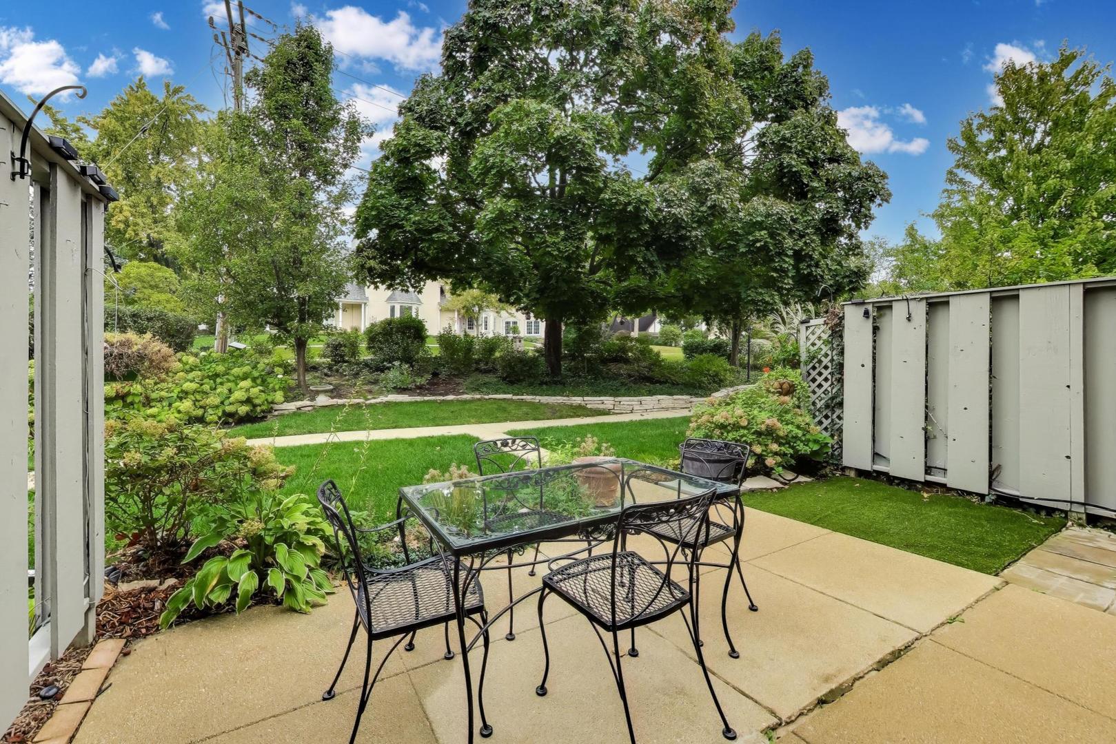1406 Chanticleer Lane Unit: 1406