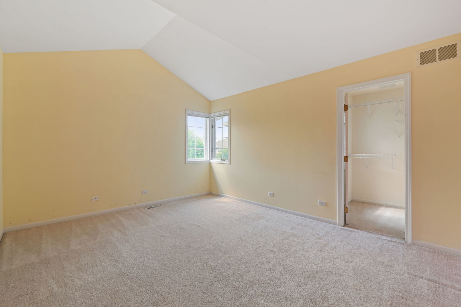 303 Reserve Circle