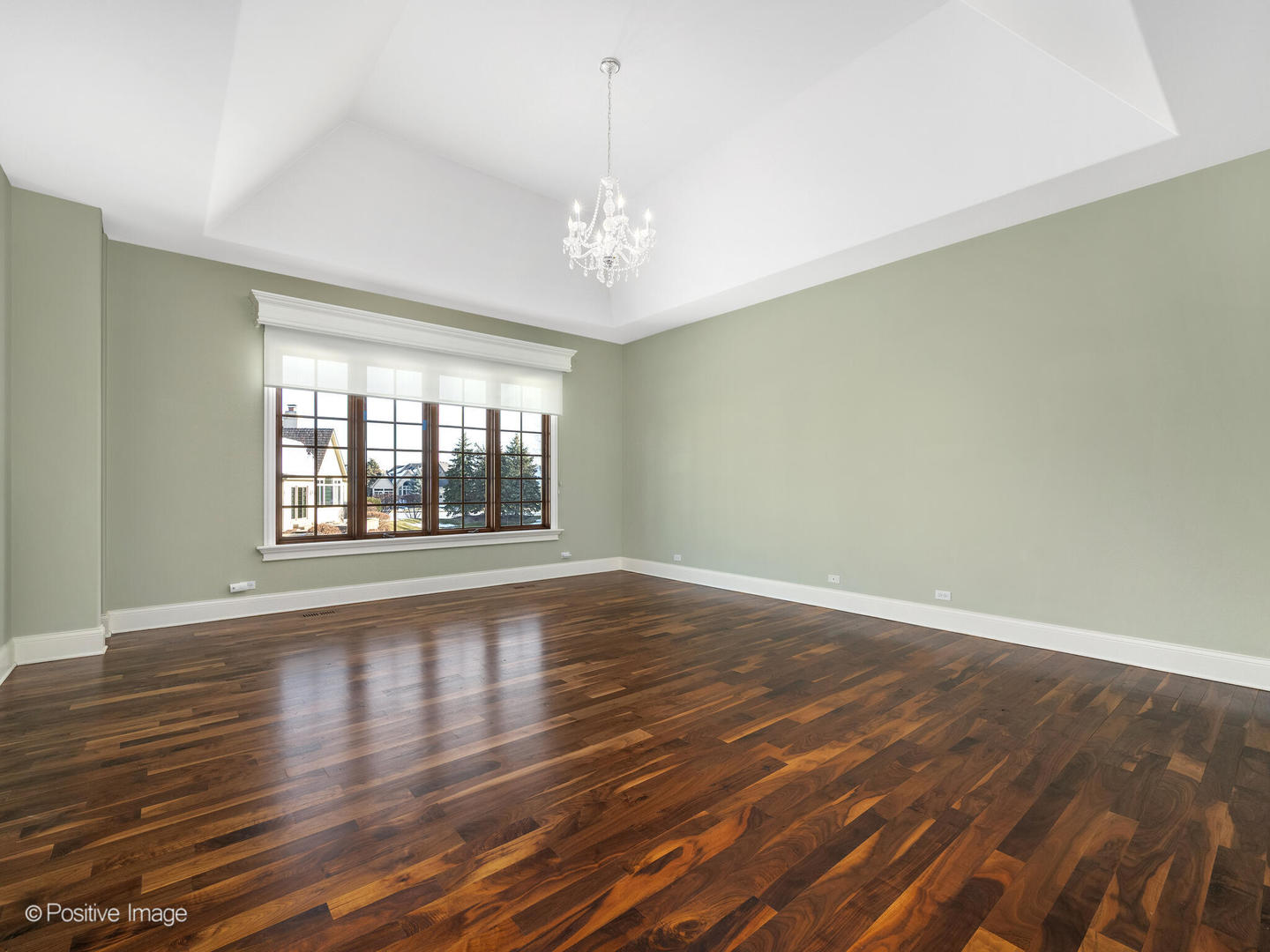 48 FOREST GATE Circle