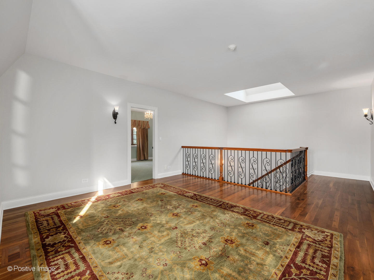 48 FOREST GATE Circle