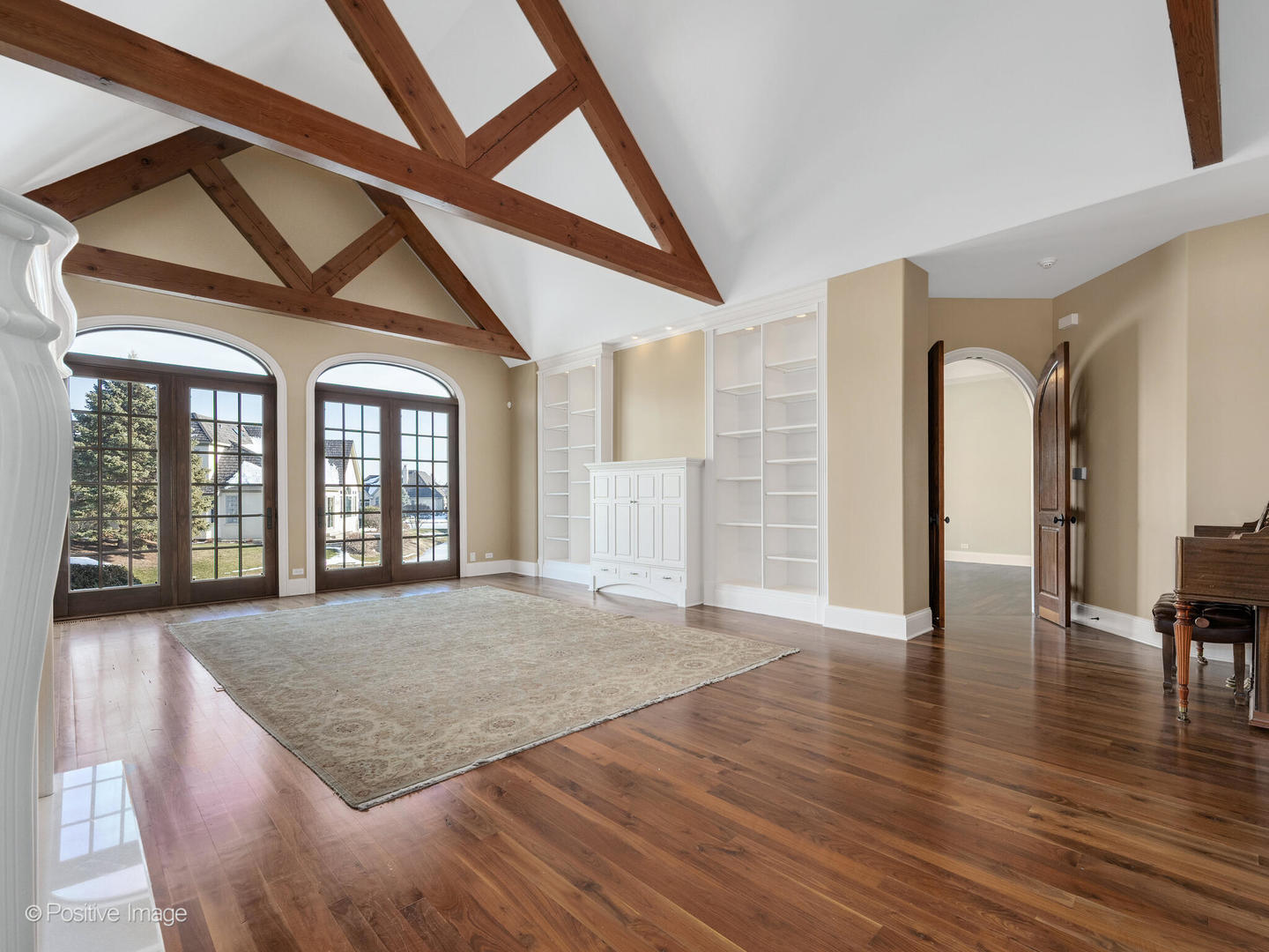 48 FOREST GATE Circle