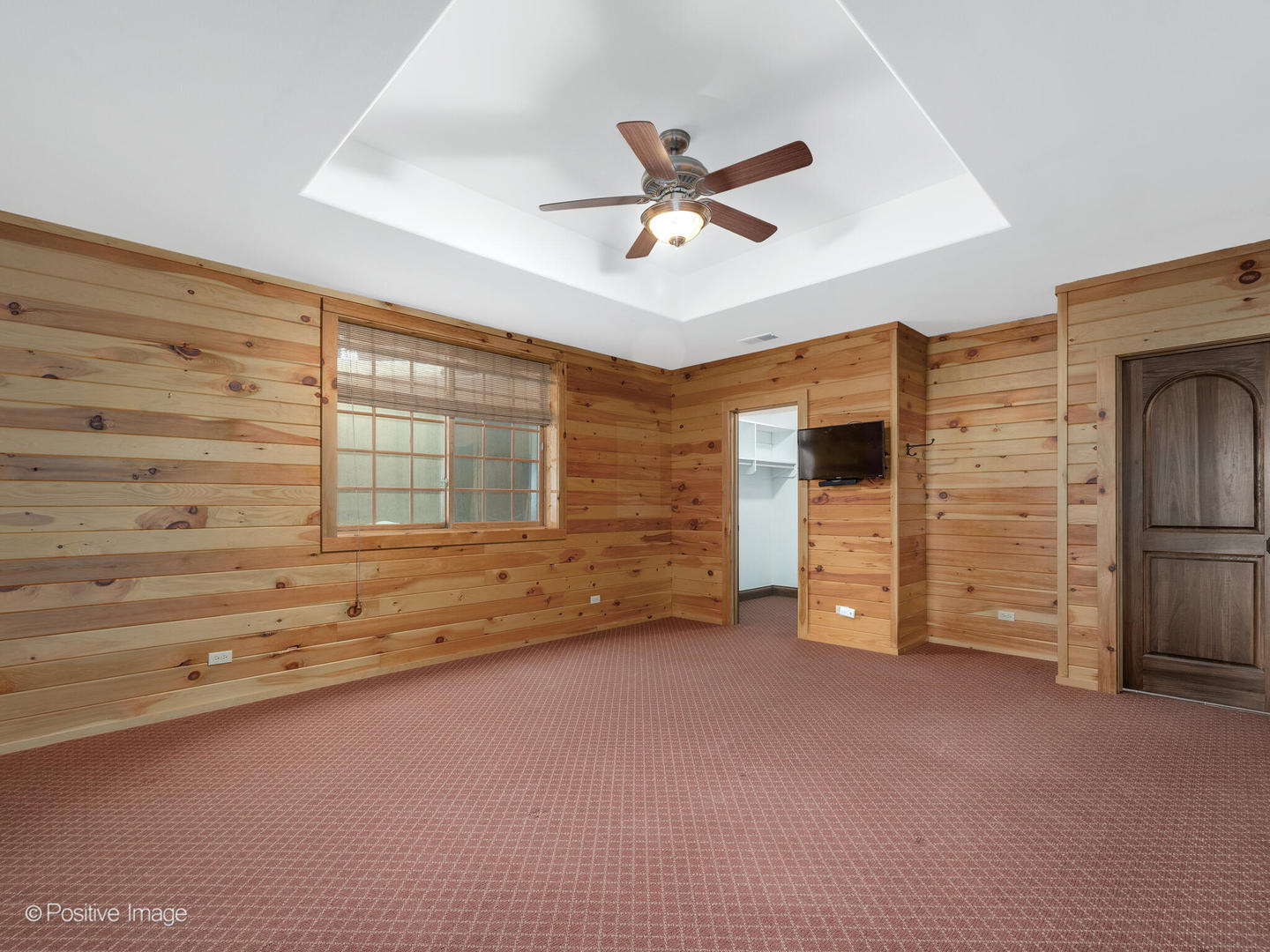 48 FOREST GATE Circle