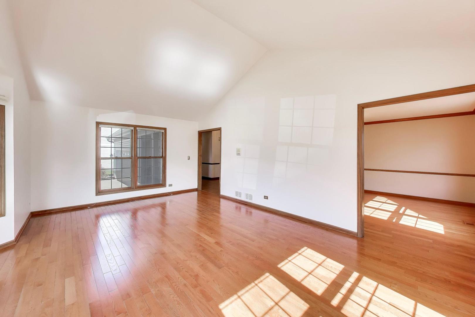 1219 Montego Court