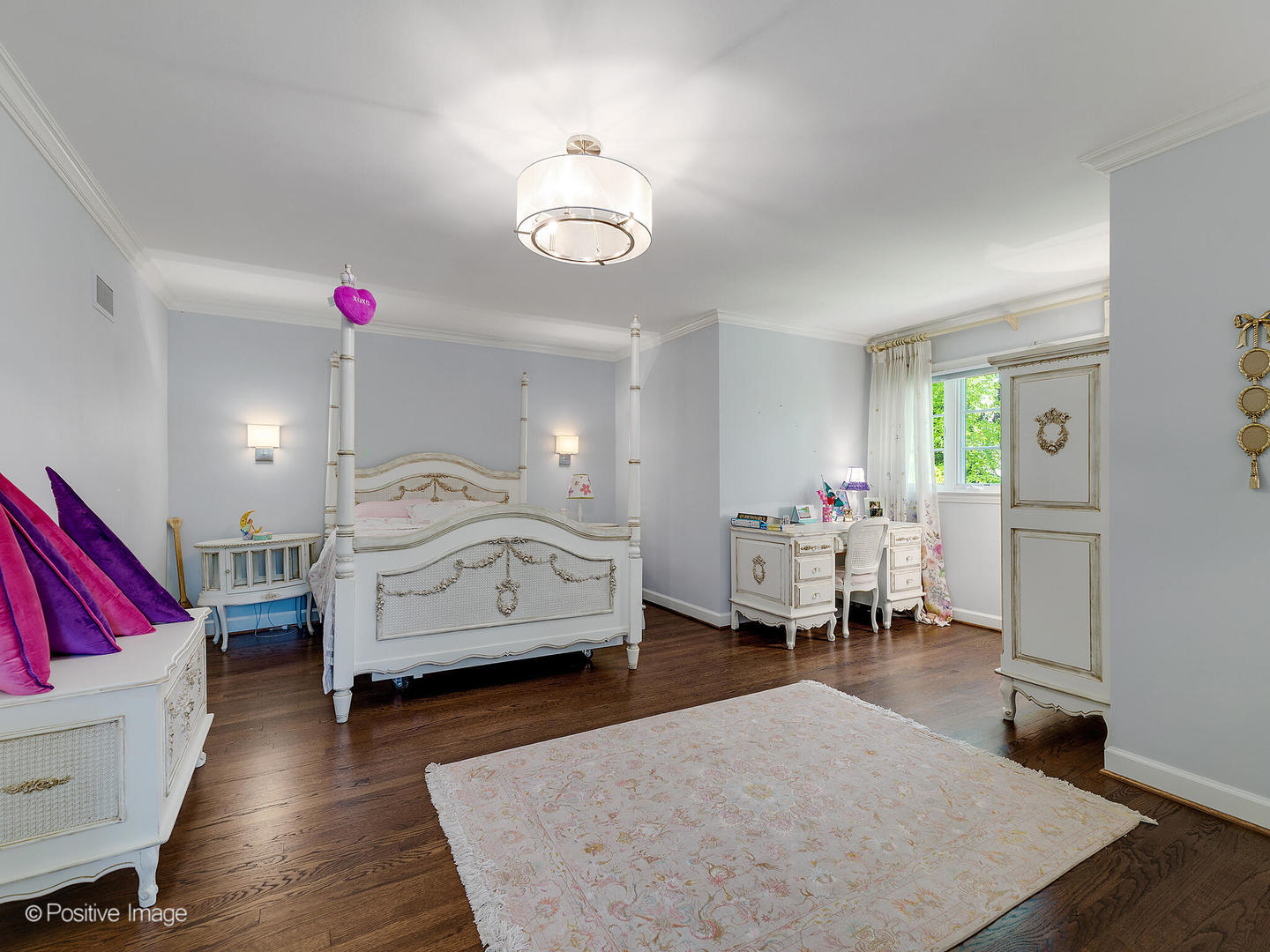 620 S Elm Street