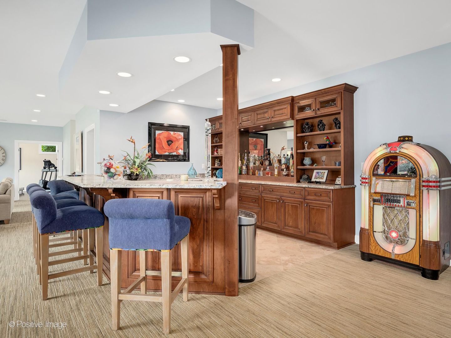 335 Edgewater Drive