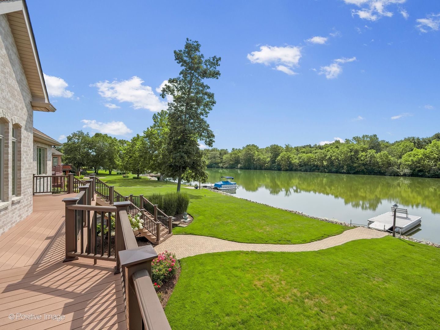335 Edgewater Drive