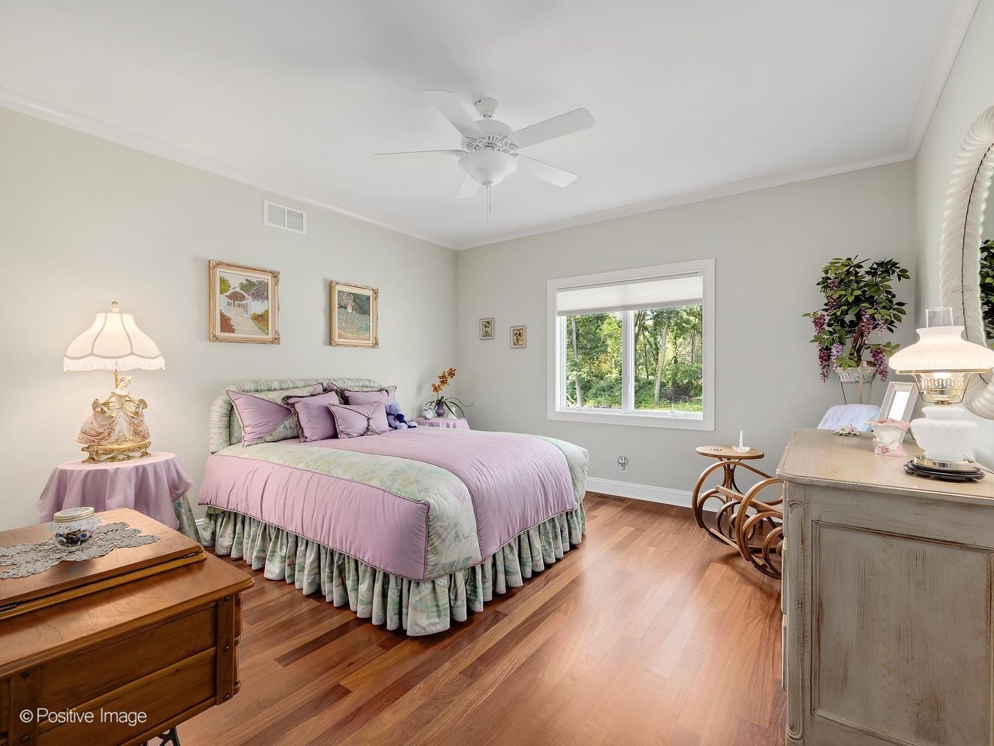 335 Edgewater Drive