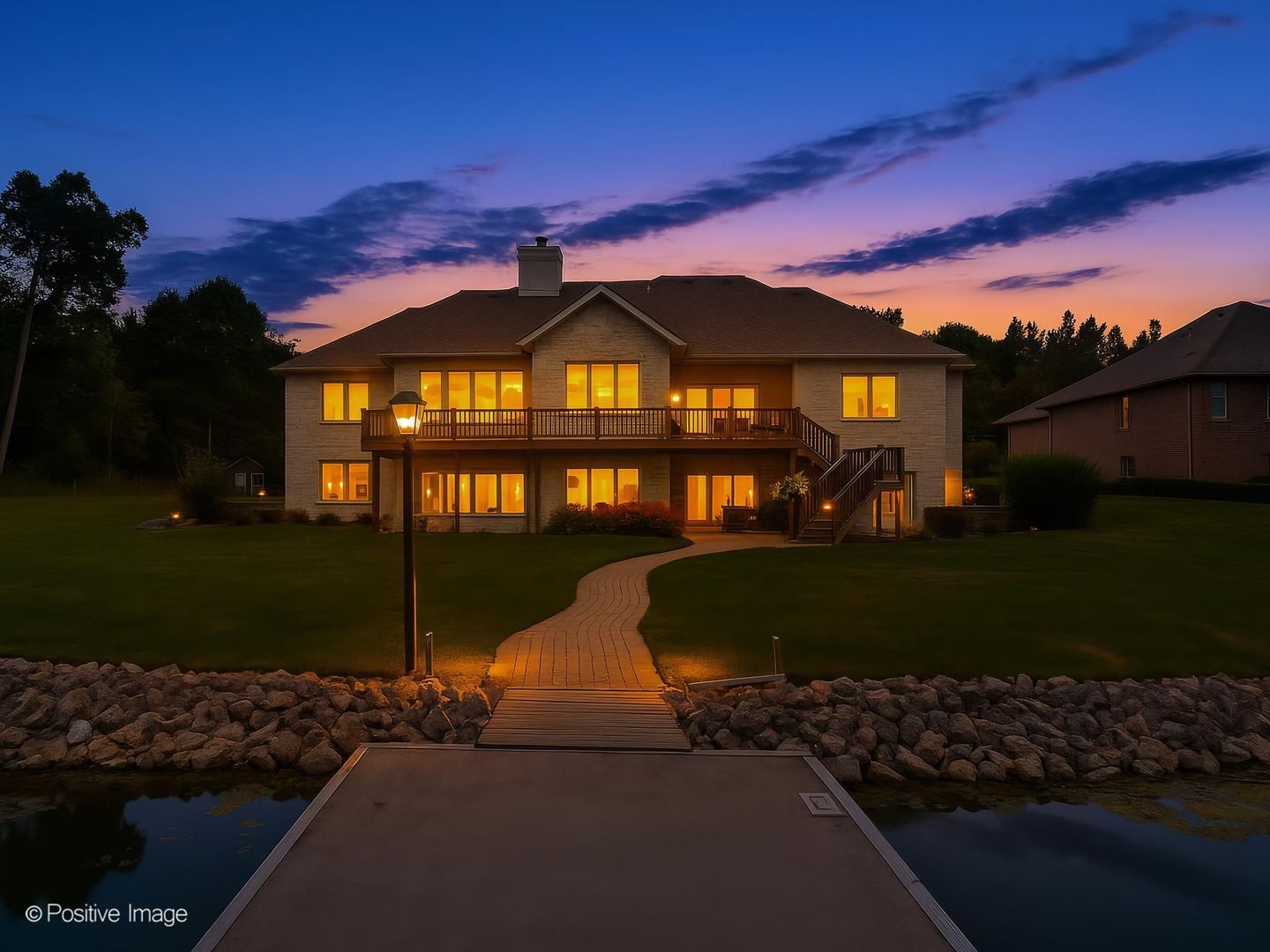 335 Edgewater Drive