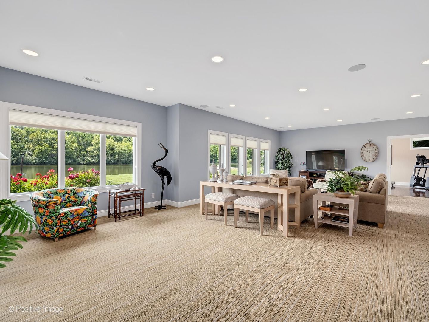335 Edgewater Drive