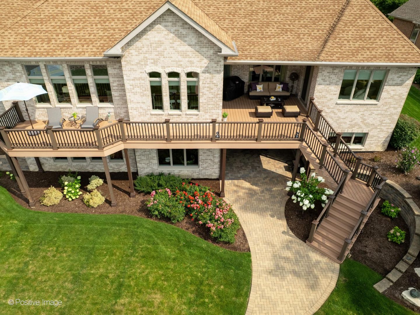 335 Edgewater Drive