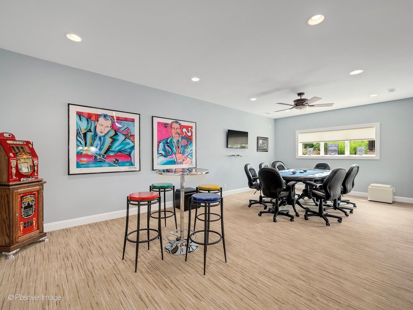 335 Edgewater Drive