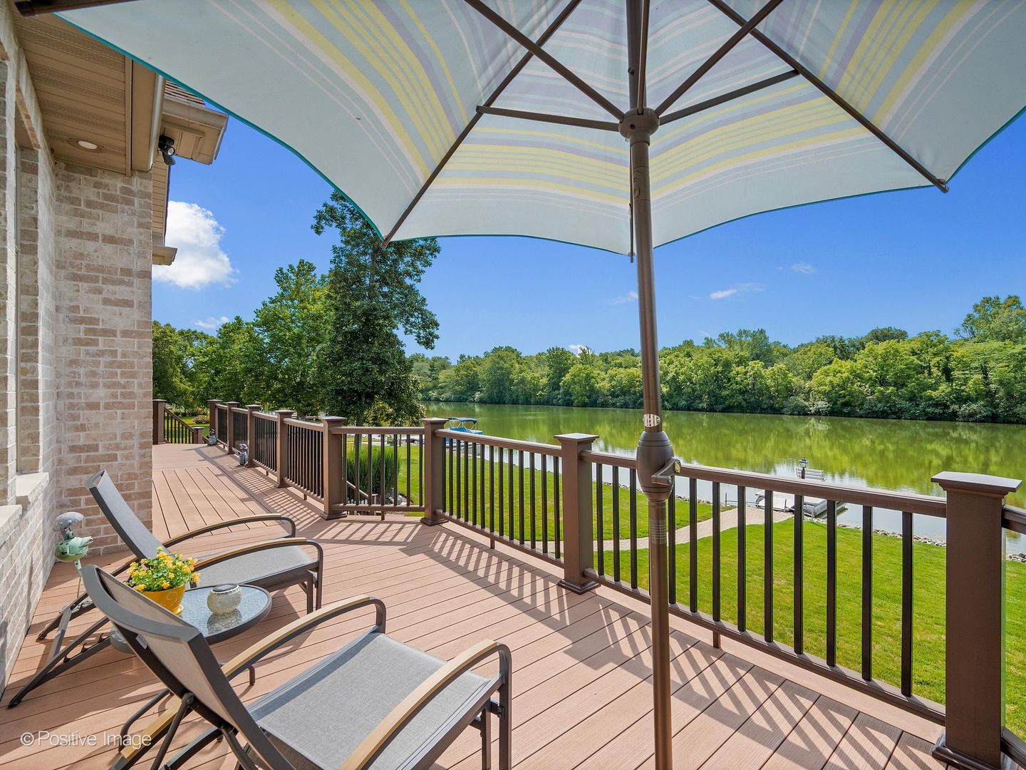 335 Edgewater Drive