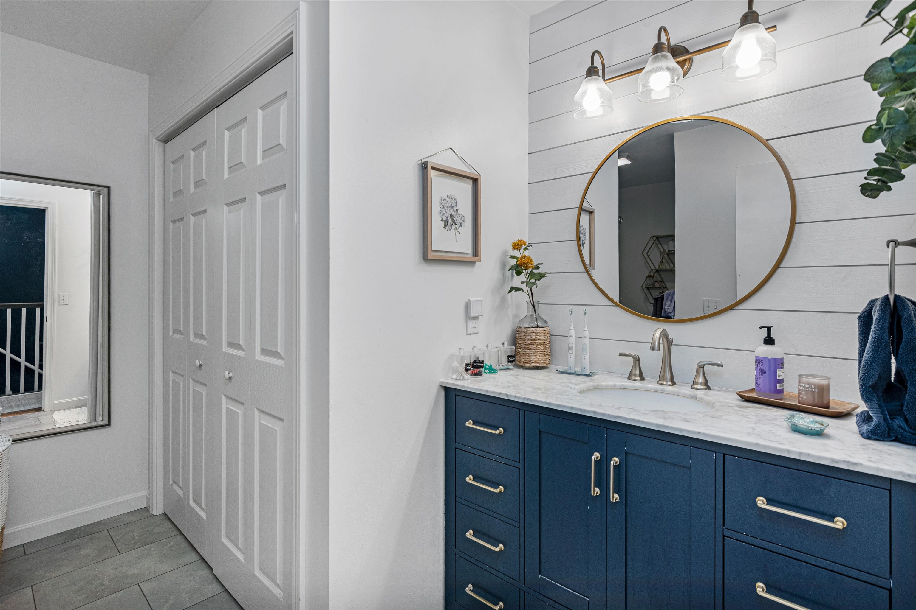 70 Brickyard Road Unit: 11