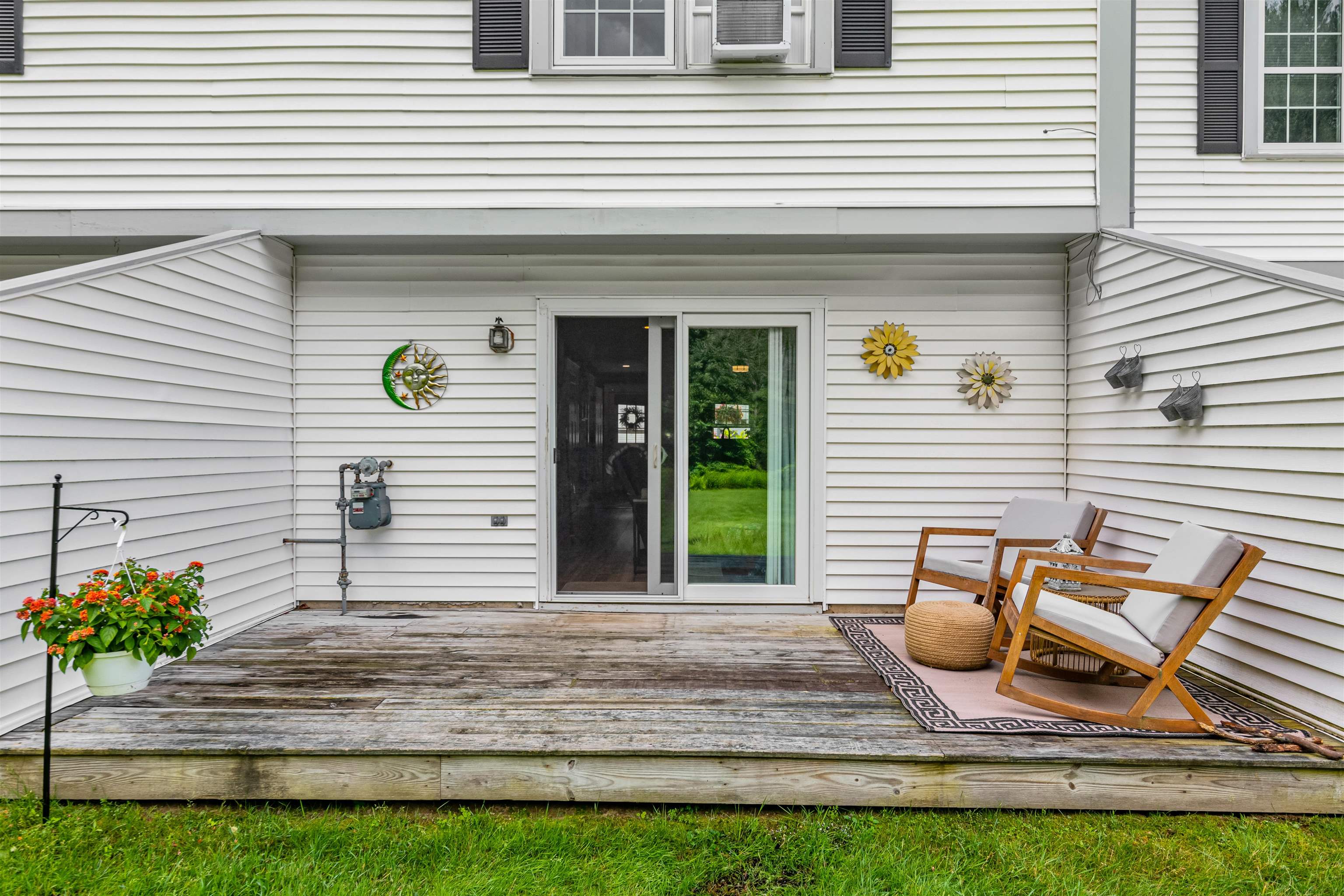 70 Brickyard Road Unit: 11