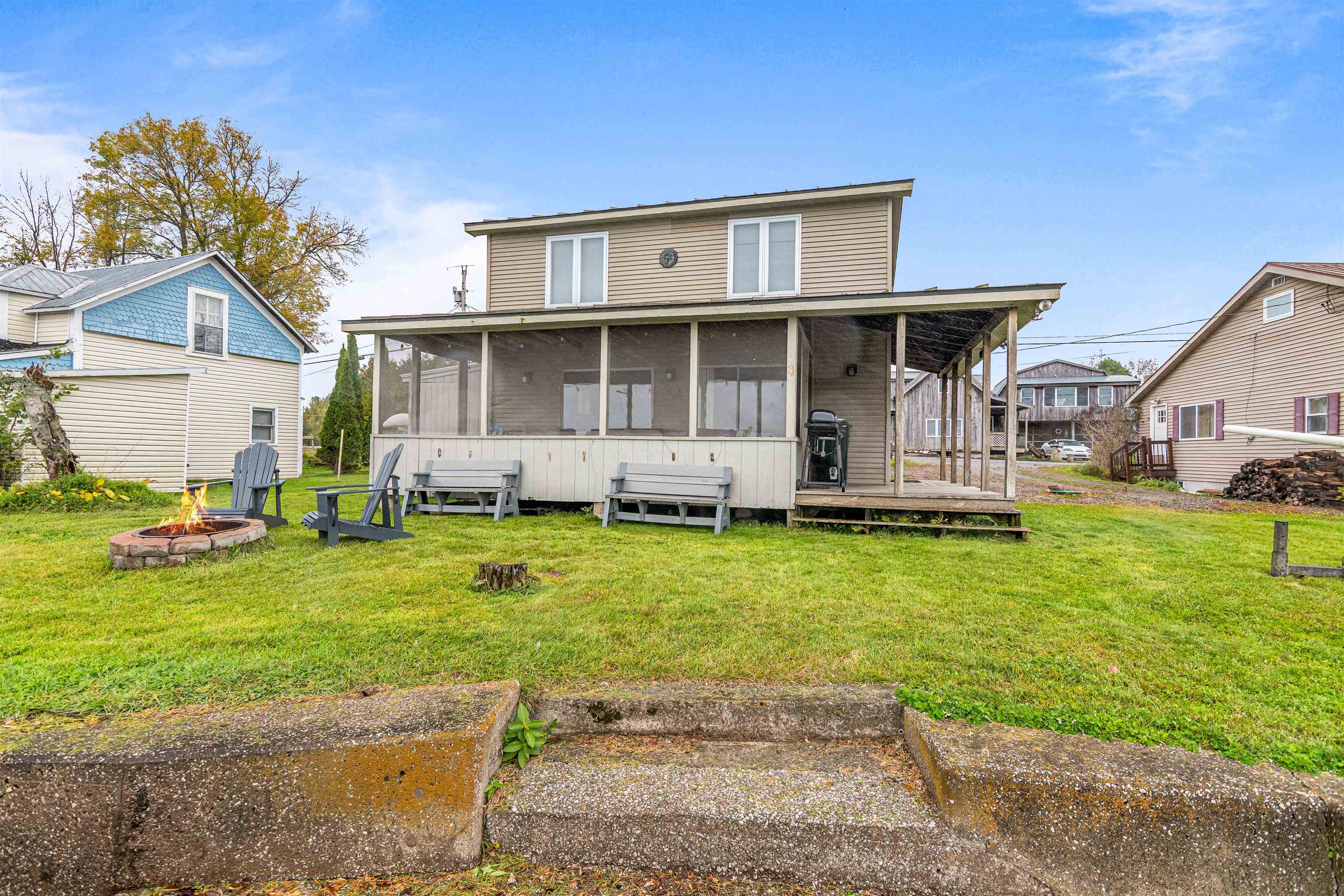 32 Dewing Road
