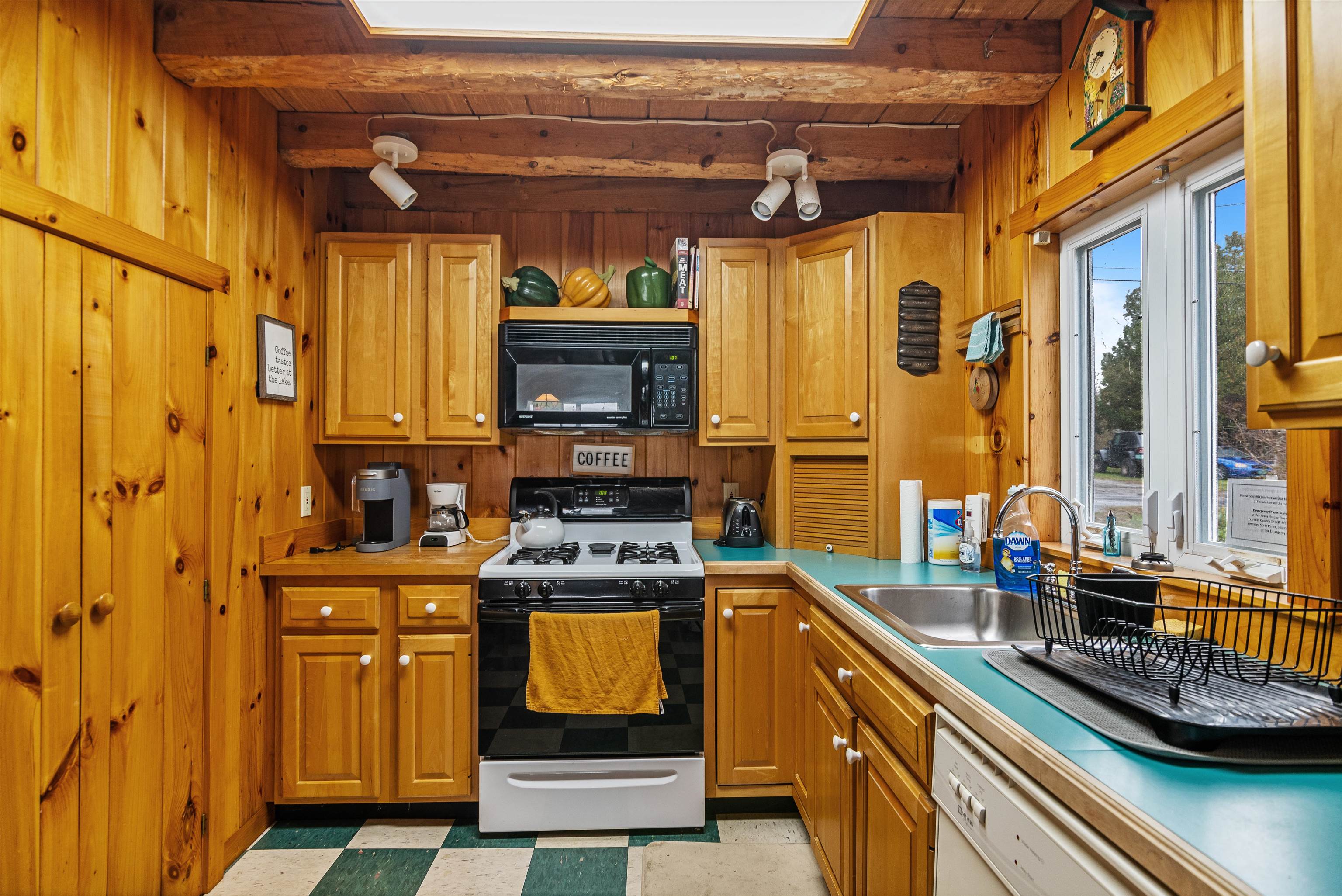 32 Dewing Road