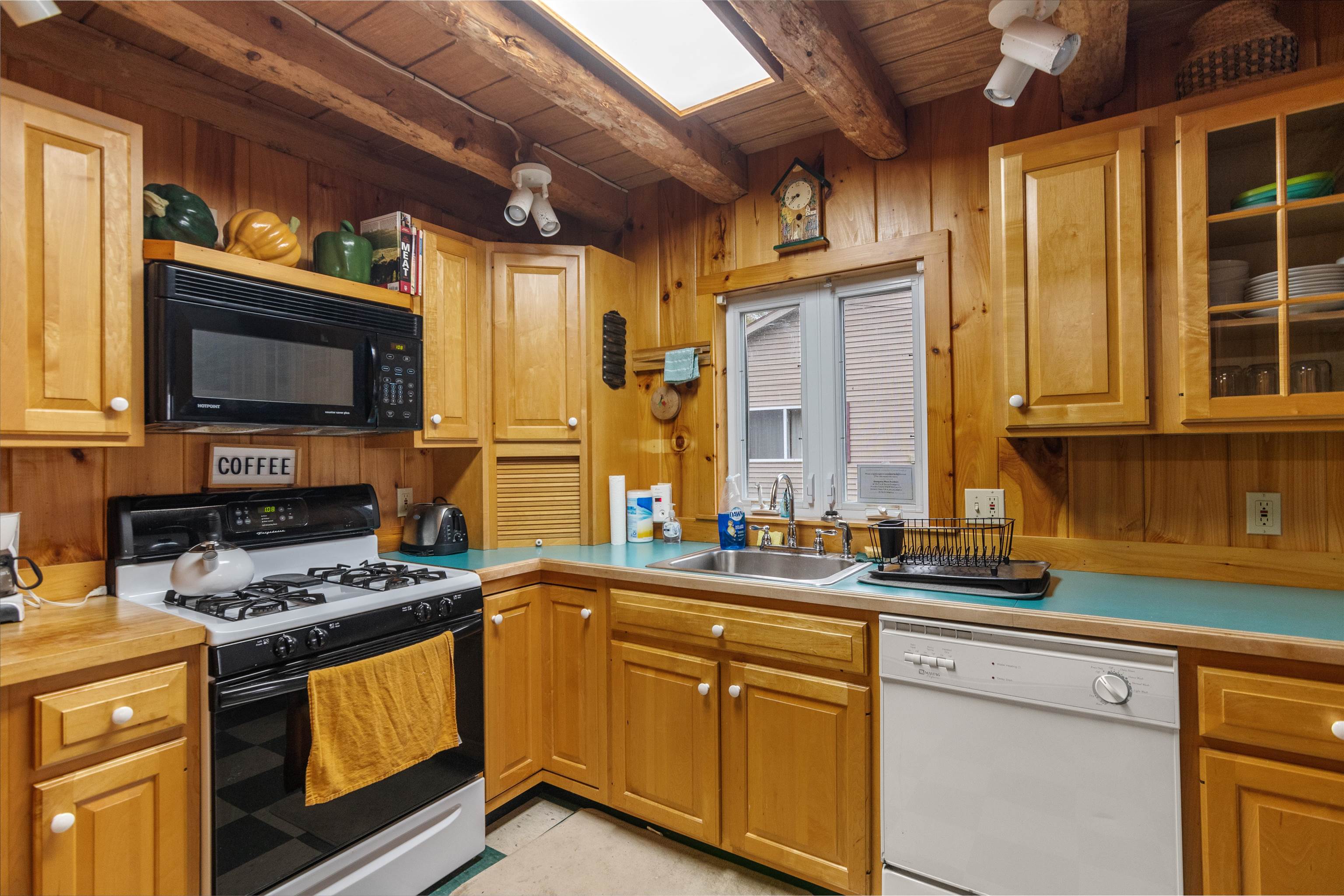 32 Dewing Road