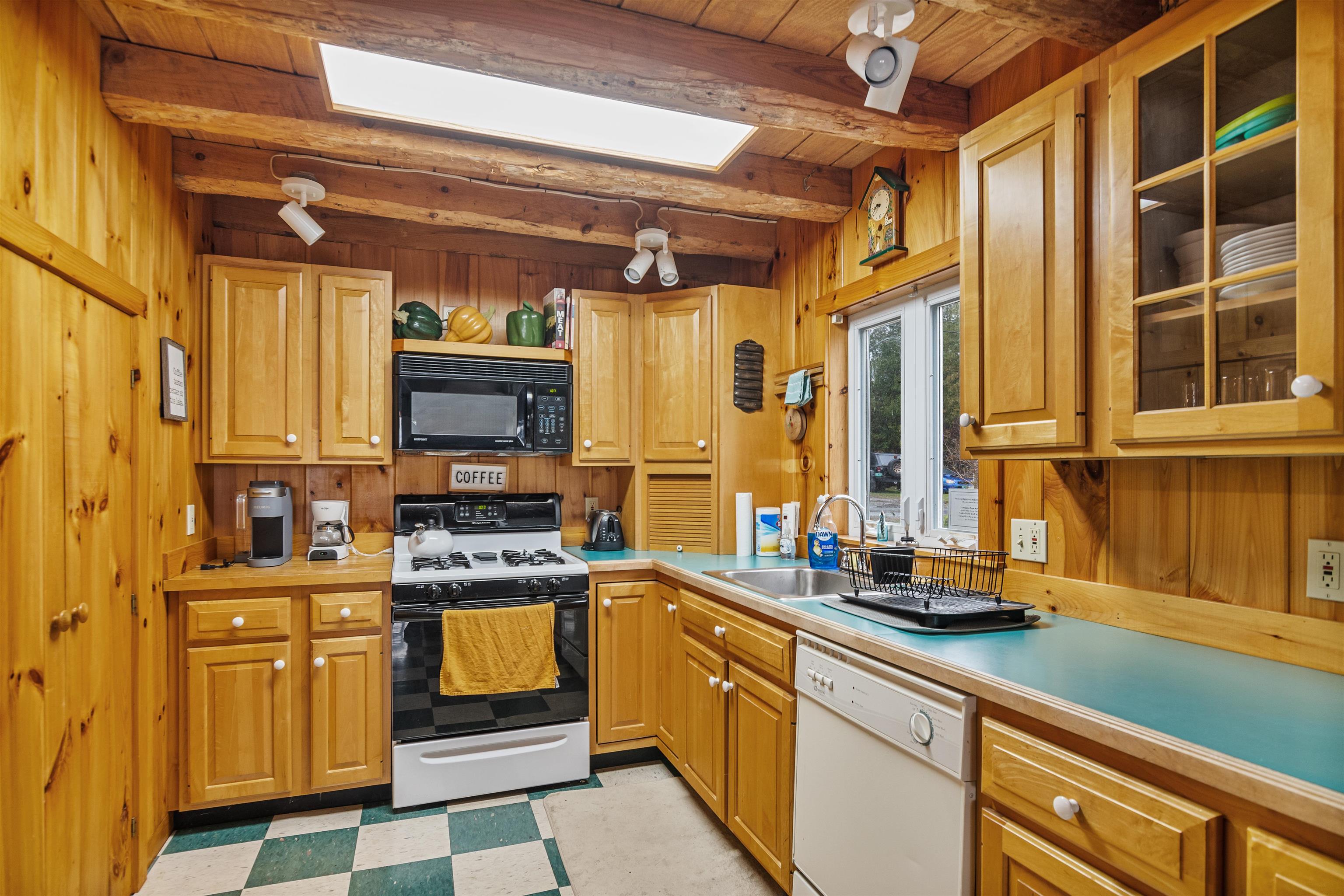 32 Dewing Road