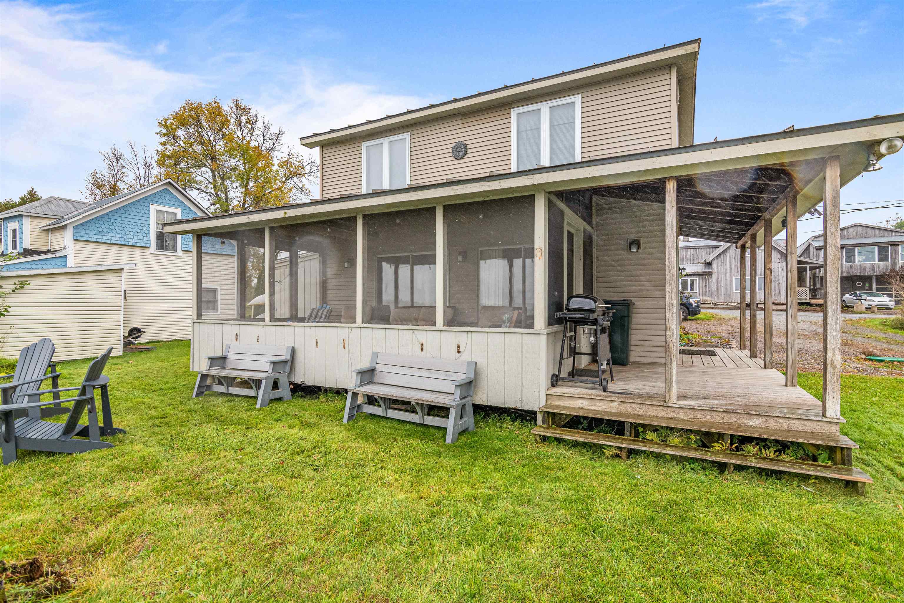 32 Dewing Road