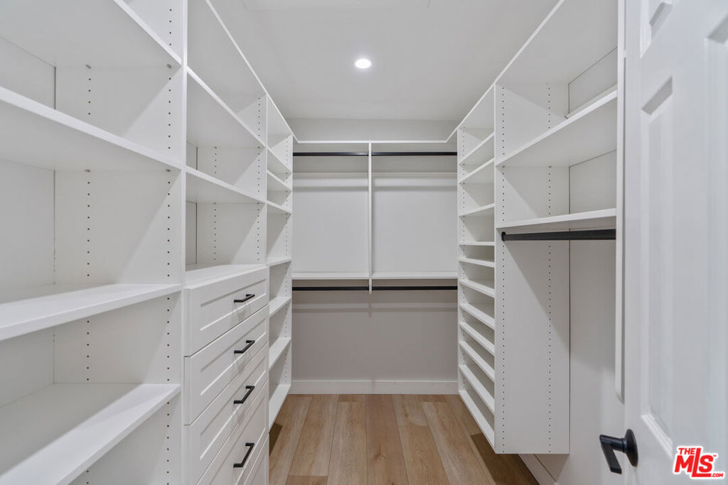27062 Helmond Drive