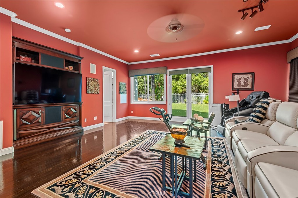 5607 Manley Court