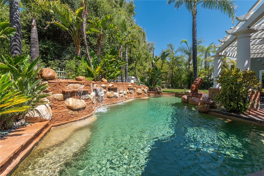 5607 Manley Court
