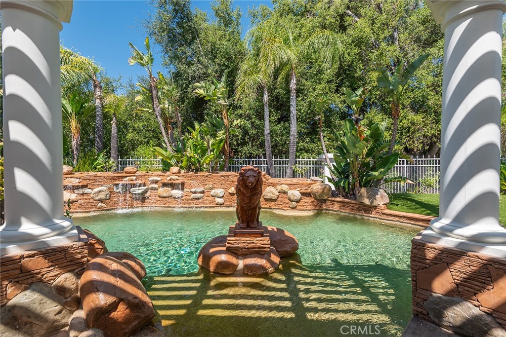 5607 Manley Court