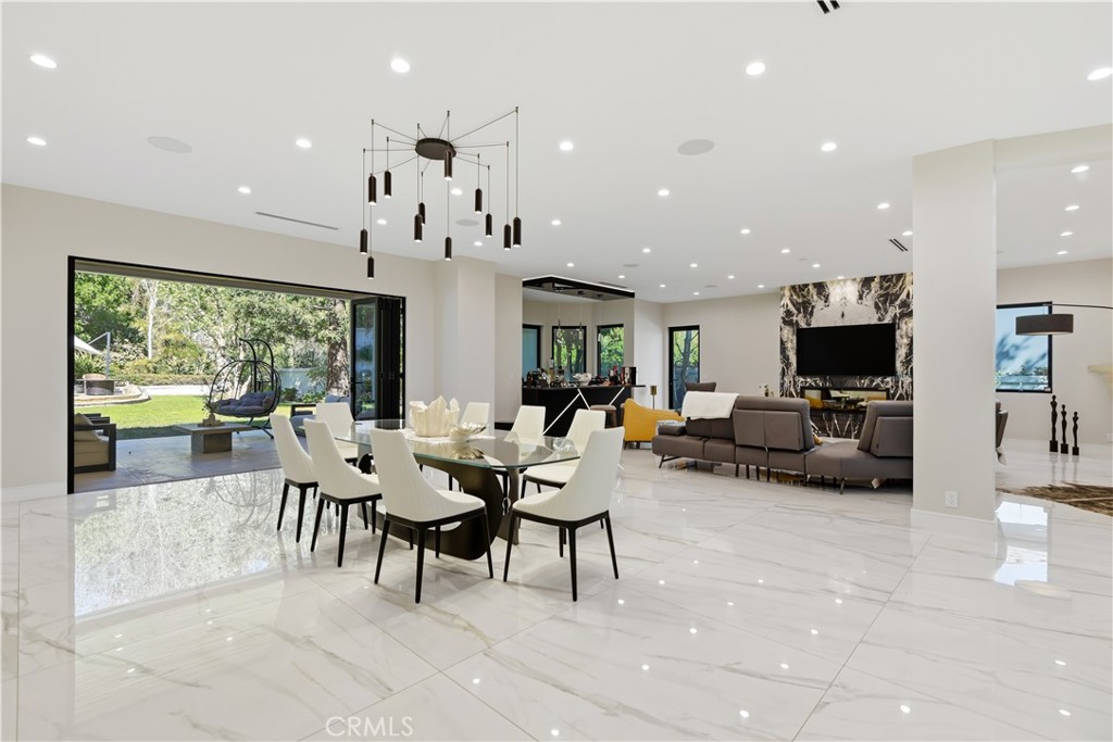 5428 Villawood