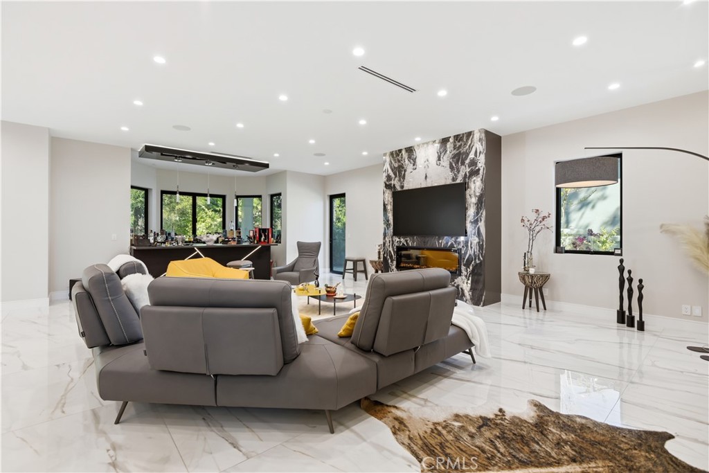5428 Villawood