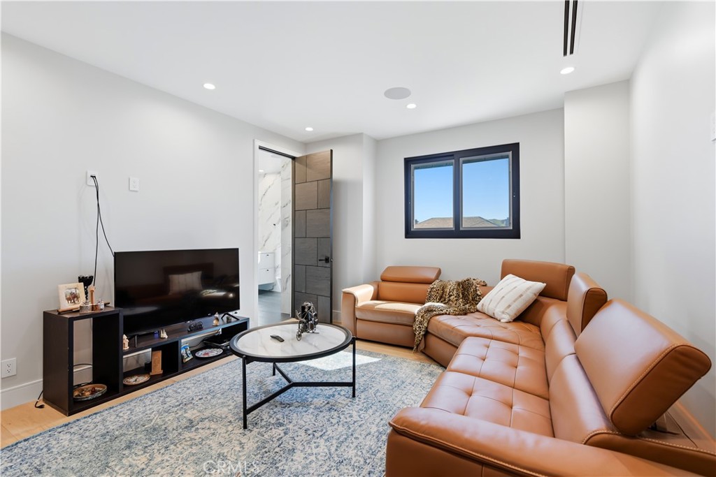 5428 Villawood