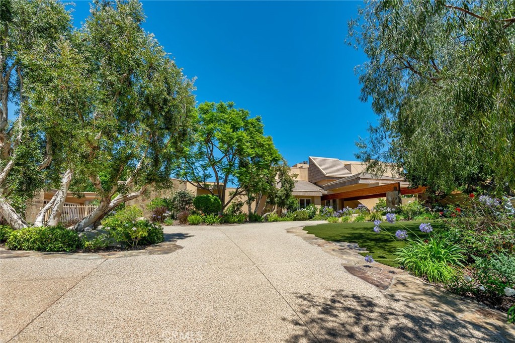 25411 Colette Way