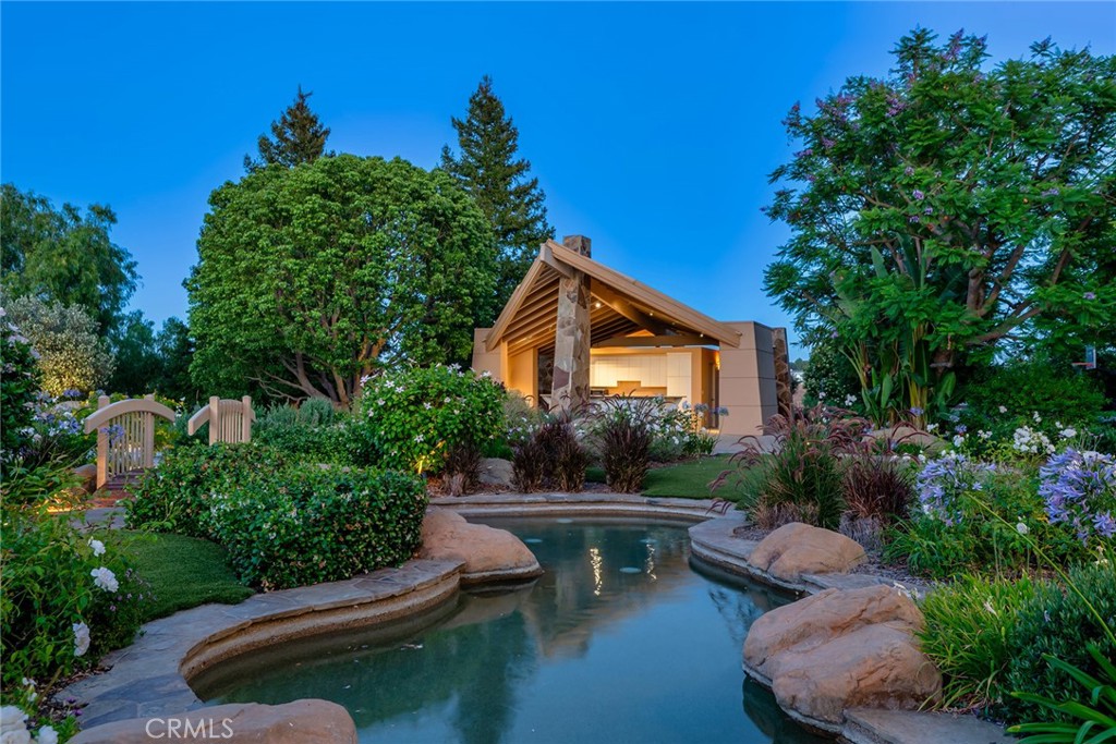 25411 Colette Way