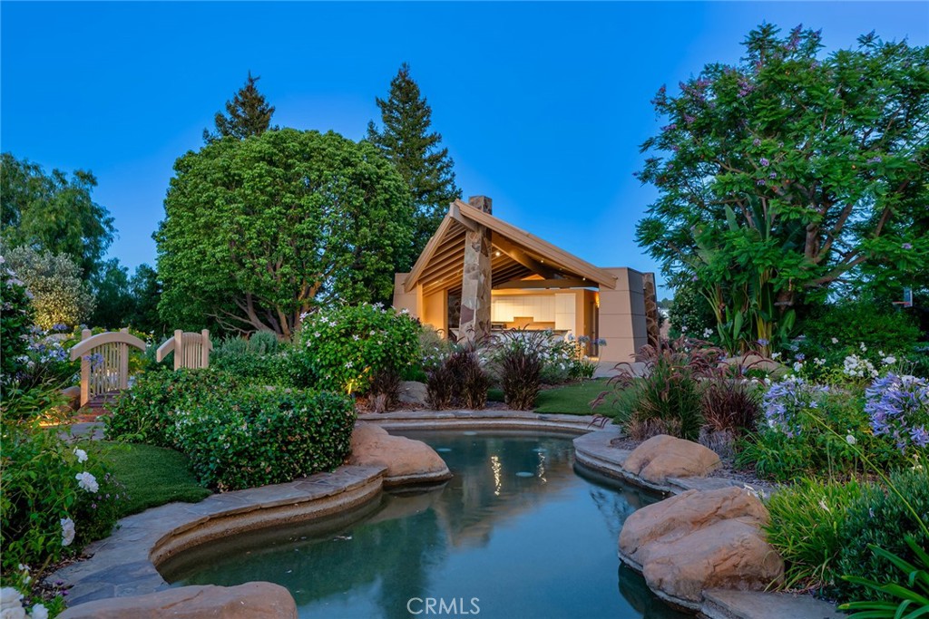 25411 Colette Way