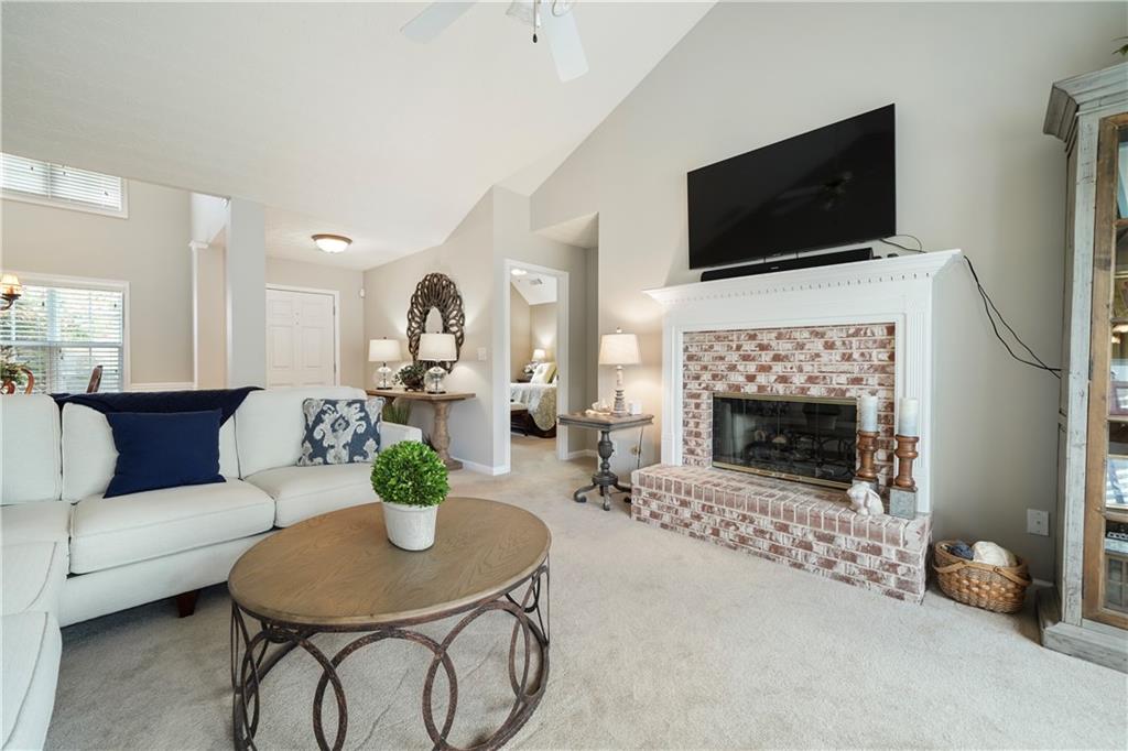 5315 Ashbury Manor Lane