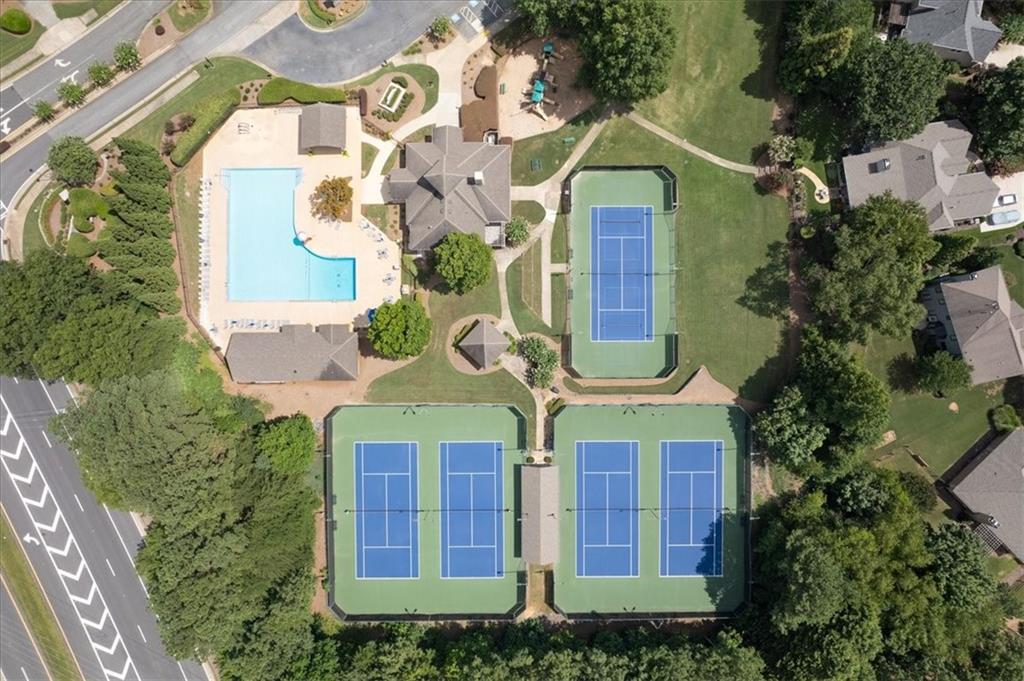 3405 Bridle Ridge Drive
