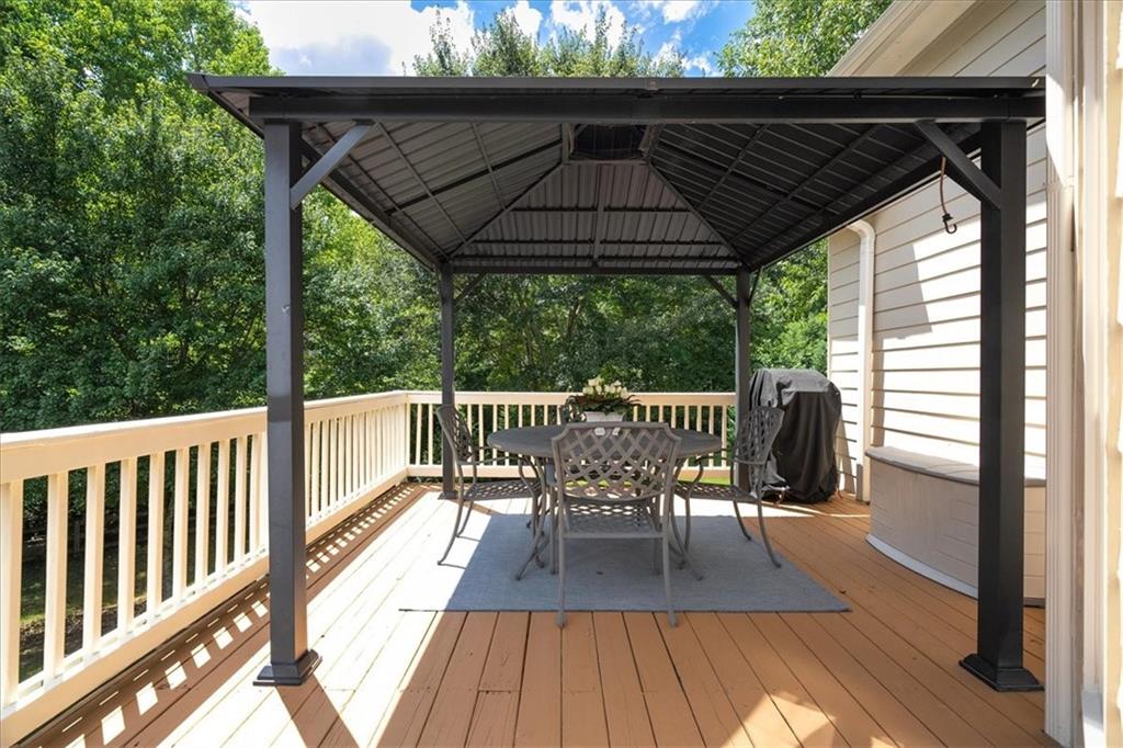 3405 Bridle Ridge Drive