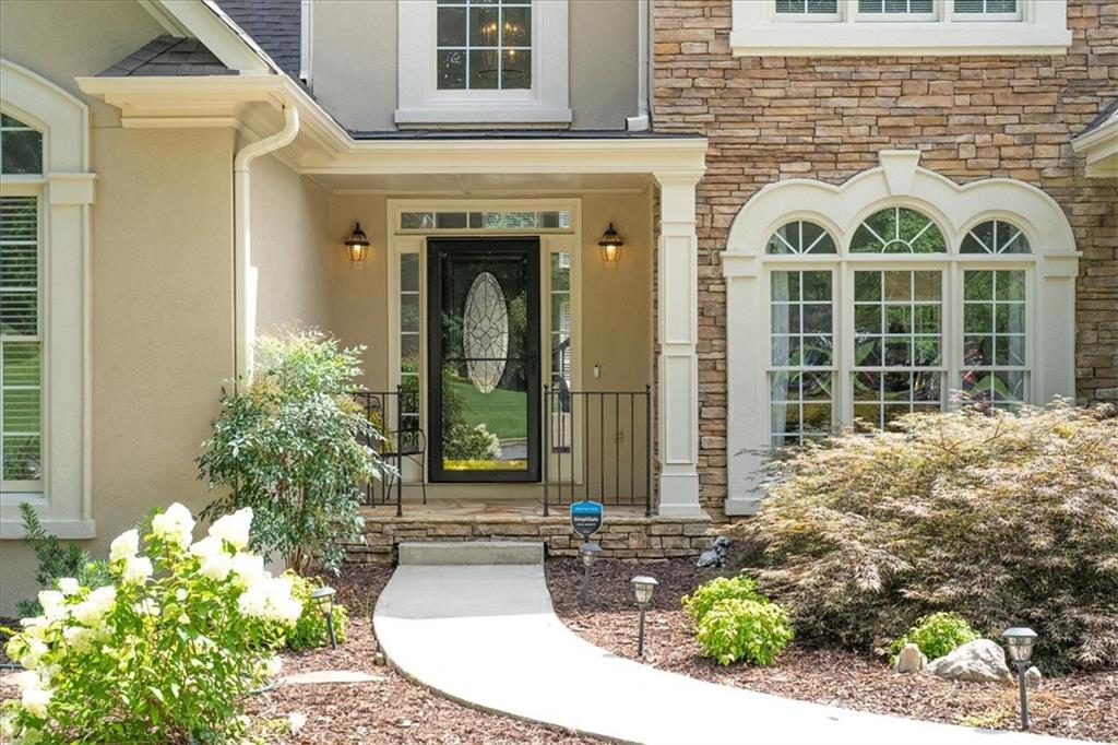 3405 Bridle Ridge Drive