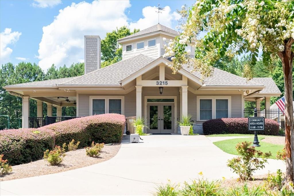 3405 Bridle Ridge Drive